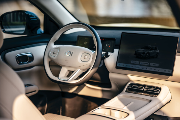 试驾｜长安启源全新Q05：“均衡”的10万元级纯电SUV
