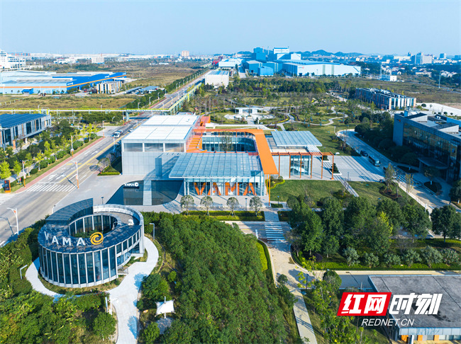 华菱安赛乐米塔尔汽车板有限公司（简称VAMA）航拍图。